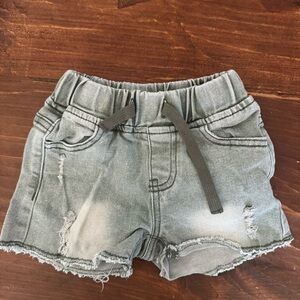 EUC Little Bipsy Green Denim Distressed Shorts 12-18M